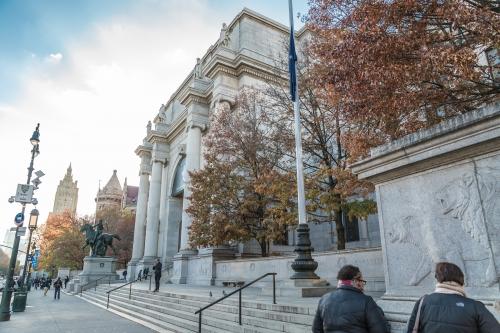 American Museum of Natural History in HDR side view